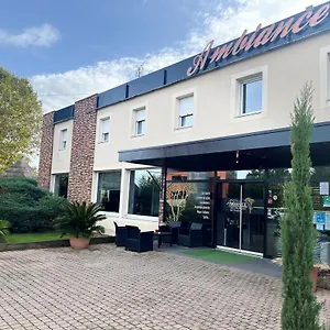 2* Hotel Ambiance